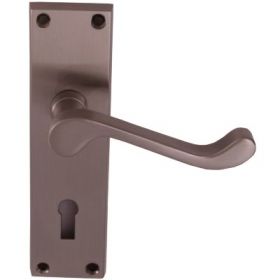 Latch Handle Scroll Satin